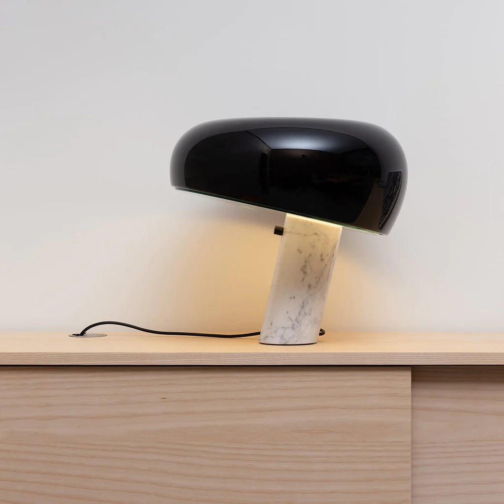 Black & White : Snoopy Lamp